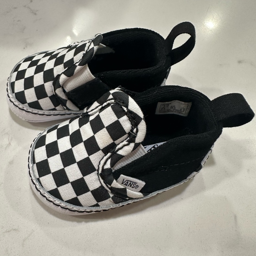 Vans Infant Slip-On V Checkerboard Crib Shoe